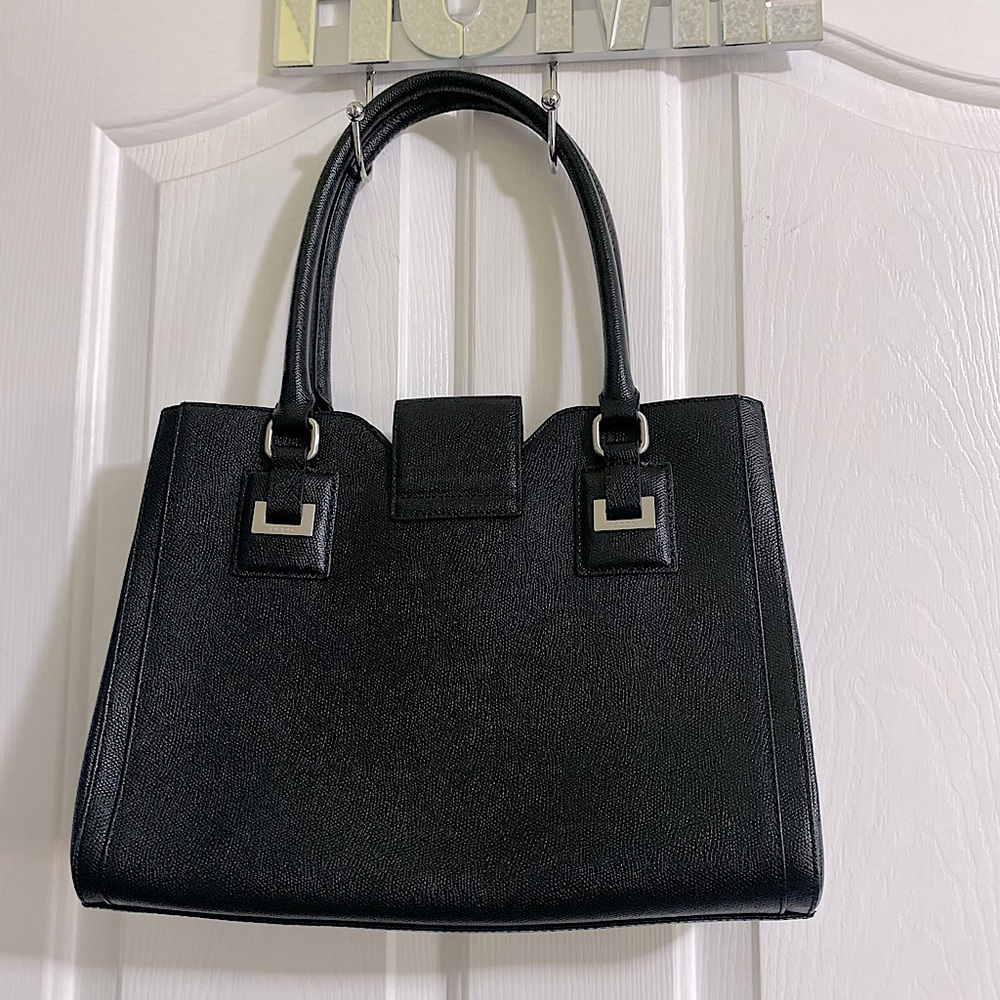 ECCO...SAFFIANO LEATHER ELEGANT BLACK HANDBAG